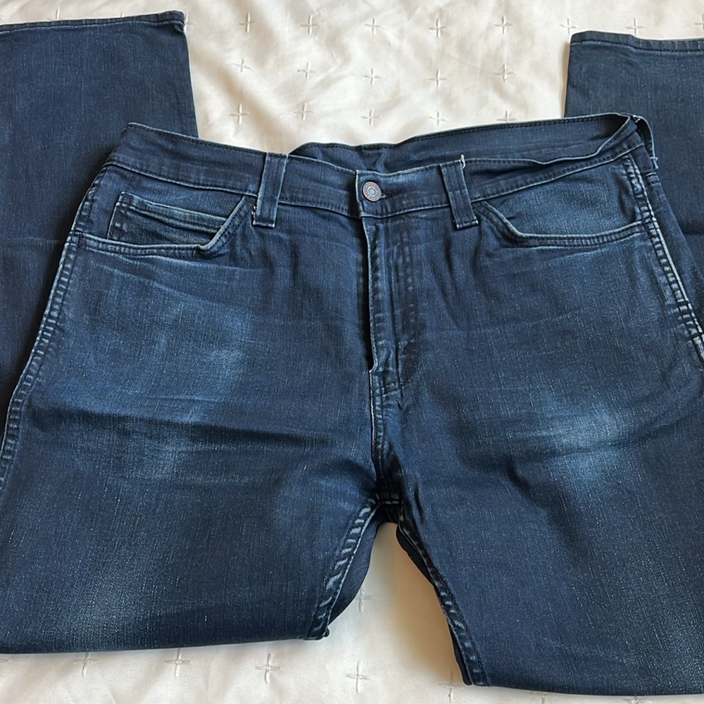 Levi Jeans - Picture 3 of 4